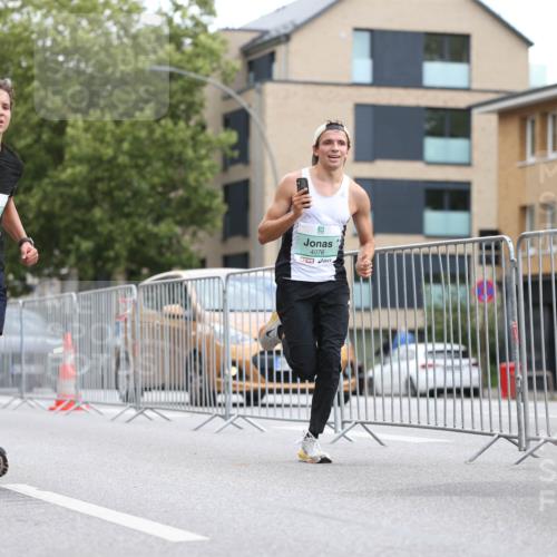 20.09.2026 - PSD Bank Halbmarathon Jannik Wohlers http://msf.ph/oto/10522726 20.09.2026 11:35:11 Laufen 4075, 4076 meine-sportfotos.de