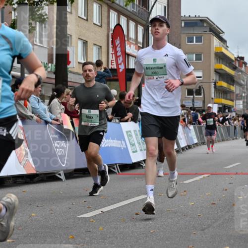 20.09.2026 - PSD Bank Halbmarathon J. Mangold http://msf.ph/oto/10522800 20.09.2026 12:00:30 Ziel 1018, 1100, 1334, 1660, 2757, 3124, 3489, 3661, 3915, 3980, 4122, 4265, 4696 meine-sportfotos.de