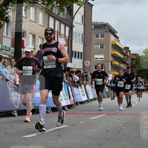 20.09.2026 - PSD Bank Halbmarathon J. Mangold http://msf.ph/oto/10522810 20.09.2026 12:00:36 Ziel 1018, 2020, 2194, 2938, 2986, 3383, 3915, 3980, 4122, 4696 meine-sportfotos.de