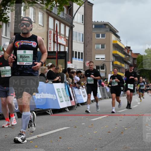 20.09.2026 - PSD Bank Halbmarathon J. Mangold http://msf.ph/oto/10522816 20.09.2026 12:00:36 Ziel 1018, 2020, 2194, 2938, 2986, 3383, 3915, 3980, 4122, 4696 meine-sportfotos.de