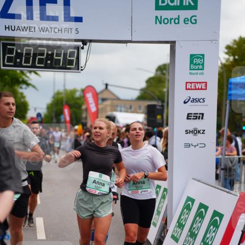 20.09.2026 - PSD Bank Halbmarathon LAZAROV Photography http://msf.ph/oto/10522831 20.09.2026 12:02:49 Ziel 1247, 1280, 1665, 1718, 1895, 2089, 2105, 2788, 3109, 3310, 3332, 3609, 4547, 4565, 4568 meine-sportfotos.de