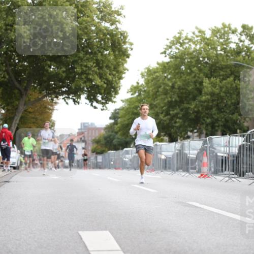 20.09.2026 - PSD Bank Halbmarathon Jannik Wohlers http://msf.ph/oto/10522849 20.09.2026 11:36:32 Laufen 3 meine-sportfotos.de