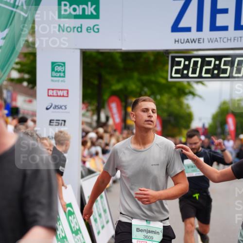 20.09.2026 - PSD Bank Halbmarathon LAZAROV Photography http://msf.ph/oto/10522856 20.09.2026 12:02:49 Ziel 1247, 1280, 1665, 1718, 1895, 2089, 2105, 2788, 3109, 3310, 3332, 3609, 4547, 4565, 4568 meine-sportfotos.de
