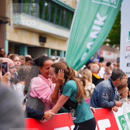 20.09.2026 - PSD Bank Halbmarathon LAZAROV Photography http://msf.ph/oto/10522873 20.09.2026 12:02:51 Ziel 1247, 1280, 1665, 1790, 1895, 2089, 2105, 2788, 3310, 3332, 3609, 4568 meine-sportfotos.de