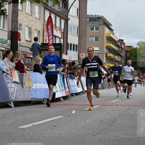 20.09.2026 - PSD Bank Halbmarathon J. Mangold http://msf.ph/oto/10522892 20.09.2026 12:00:42 Ziel 1366, 2020, 2194, 2938, 2986, 3123, 3383, 3554, 3751, 3915, 4122 meine-sportfotos.de