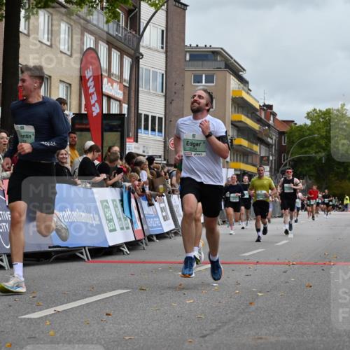 20.09.2026 - PSD Bank Halbmarathon J. Mangold http://msf.ph/oto/10522928 20.09.2026 12:00:45 Ziel 1271, 1366, 1682, 2020, 2194, 2938, 2986, 3027, 3123, 3283, 3383, 3554, 3751 meine-sportfotos.de