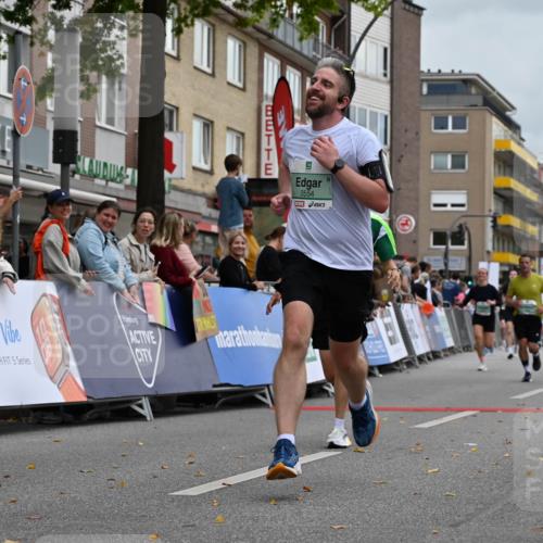 20.09.2026 - PSD Bank Halbmarathon J. Mangold http://msf.ph/oto/10522938 20.09.2026 12:00:46 Ziel 1271, 1366, 1682, 2020, 2938, 3027, 3123, 3283, 3383, 3554, 3751 meine-sportfotos.de