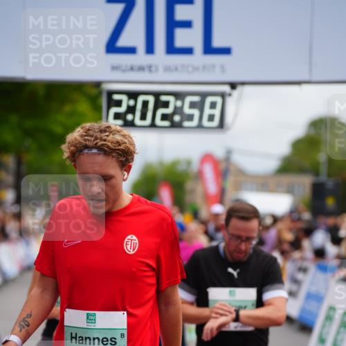 20.09.2026 - PSD Bank Halbmarathon LAZAROV Photography http://msf.ph/oto/10522996 20.09.2026 12:02:58 Ziel 1280, 1665, 1716, 1790, 2019, 2061, 2222, 2514, 2788, 2832, 2999, 4354, 4735 meine-sportfotos.de