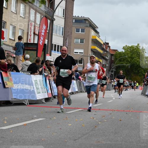 20.09.2026 - PSD Bank Halbmarathon J. Mangold http://msf.ph/oto/10523023 20.09.2026 12:00:57 Ziel 1271, 1451, 1682, 1818, 2375, 2527, 2567, 3027, 3283, 3368, 3789, 4043, 4199 meine-sportfotos.de