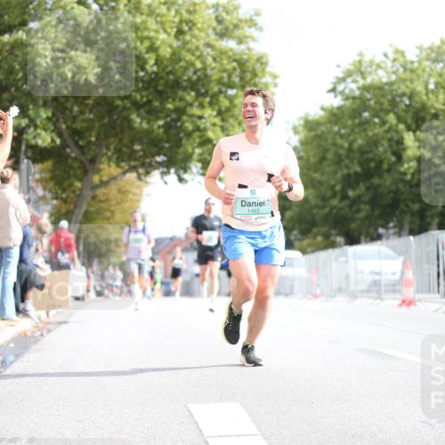 20.09.2026 - PSD Bank Halbmarathon Jannik Wohlers http://msf.ph/oto/10523052 20.09.2026 11:38:09 Laufen 1483 meine-sportfotos.de