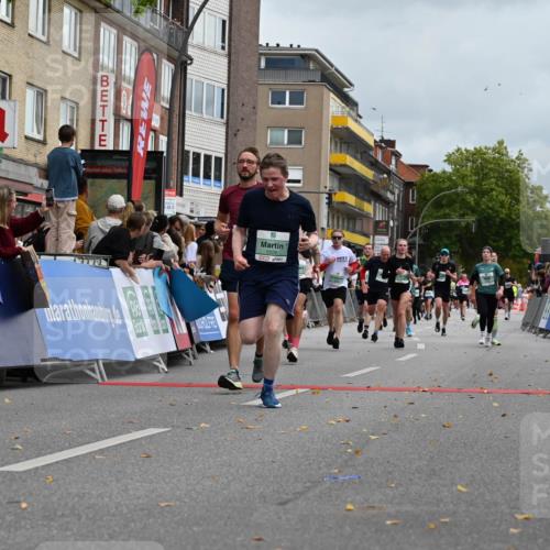 20.09.2026 - PSD Bank Halbmarathon J. Mangold http://msf.ph/oto/10523118 20.09.2026 12:01:13 Ziel 1027, 1641, 1928, 1999, 2142, 2174, 2494, 2661, 2748, 3271, 3492, 4334 meine-sportfotos.de