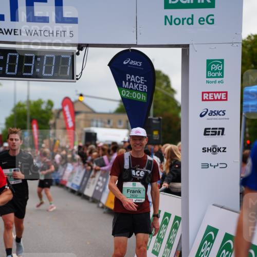 20.09.2026 - PSD Bank Halbmarathon LAZAROV Photography http://msf.ph/oto/10523141 20.09.2026 12:03:07 Ziel 1908, 2222, 2508, 2699, 2716, 2832, 4354, 4487, 4735 meine-sportfotos.de
