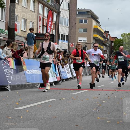20.09.2026 - PSD Bank Halbmarathon J. Mangold http://msf.ph/oto/10523146 20.09.2026 12:01:16 Ziel 1027, 1382, 1393, 1641, 1928, 1999, 2142, 2174, 2189, 2397, 2494, 2661, 2748, 3148, 3271, 3492, 4334 meine-sportfotos.de