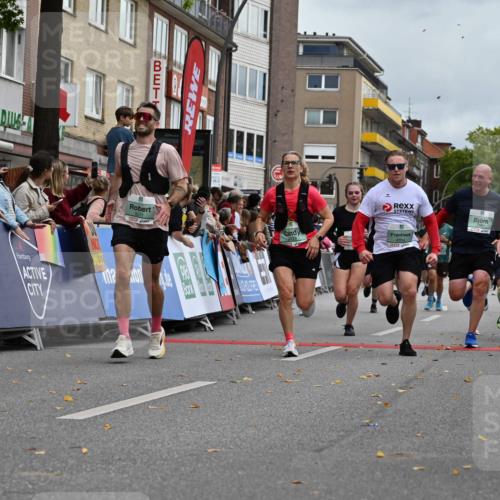 20.09.2026 - PSD Bank Halbmarathon J. Mangold http://msf.ph/oto/10523151 20.09.2026 12:01:16 Ziel 1027, 1382, 1393, 1641, 1928, 1999, 2142, 2174, 2189, 2397, 2494, 2661, 2748, 3148, 3271, 3492, 4334 meine-sportfotos.de
