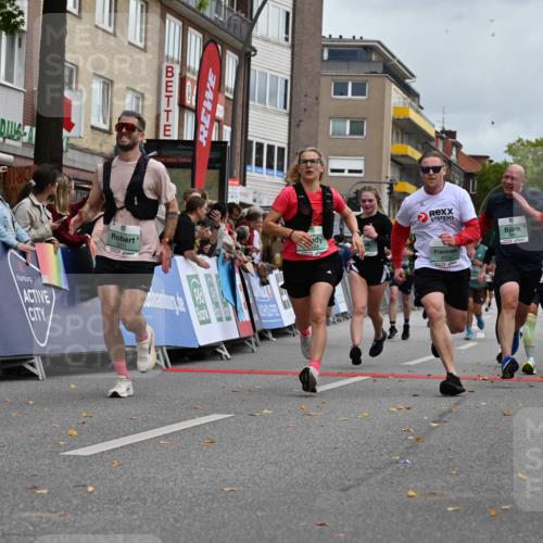 20.09.2026 - PSD Bank Halbmarathon J. Mangold http://msf.ph/oto/10523154 20.09.2026 12:01:17 Ziel 1027, 1142, 1382, 1393, 1641, 1928, 1999, 2142, 2174, 2189, 2397, 2494, 2661, 2748, 3148, 3271, 3492, 4334 meine-sportfotos.de