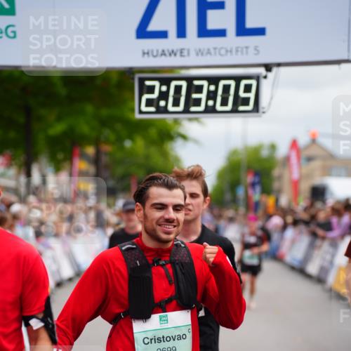 20.09.2026 - PSD Bank Halbmarathon LAZAROV Photography http://msf.ph/oto/10523197 20.09.2026 12:03:09 Ziel 1727, 1908, 2508, 2699, 2716, 2832, 4487, 4735 meine-sportfotos.de