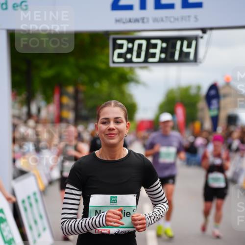 20.09.2026 - PSD Bank Halbmarathon LAZAROV Photography http://msf.ph/oto/10523253 20.09.2026 12:03:13 Ziel 1239, 1727, 1750, 1908, 2508, 2699, 2716, 2913, 4210 meine-sportfotos.de