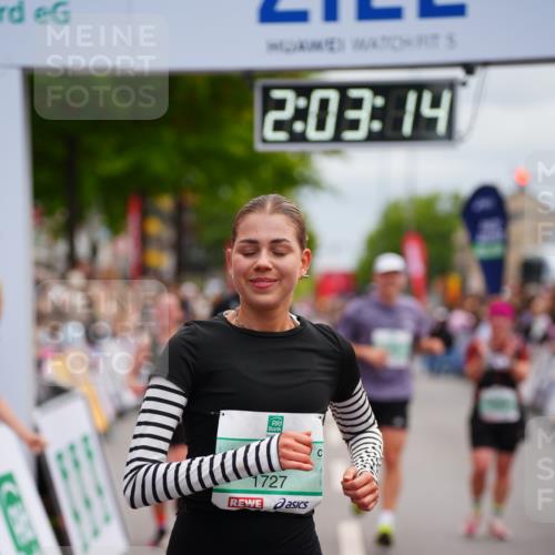 20.09.2026 - PSD Bank Halbmarathon LAZAROV Photography http://msf.ph/oto/10523259 20.09.2026 12:03:14 Ziel 1239, 1727, 1750, 1908, 2508, 2699, 2716, 2913, 4210 meine-sportfotos.de