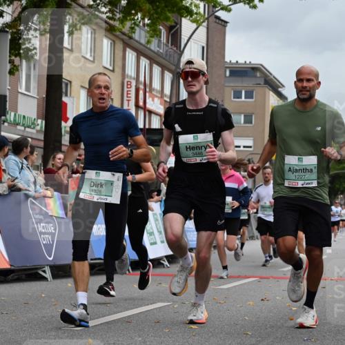 20.09.2026 - PSD Bank Halbmarathon J. Mangold http://msf.ph/oto/10523270 20.09.2026 12:01:28 Ziel 1142, 1227, 1257, 1328, 1382, 1393, 1689, 2169, 2189, 2383, 2397, 3148, 3161, 3399, 3446, 3862, 4707 meine-sportfotos.de