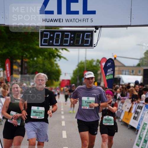 20.09.2026 - PSD Bank Halbmarathon LAZAROV Photography http://msf.ph/oto/10523275 20.09.2026 12:03:15 Ziel 1239, 1727, 1750, 1908, 2699, 2716, 2913, 4210 meine-sportfotos.de