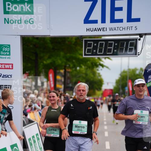 20.09.2026 - PSD Bank Halbmarathon LAZAROV Photography http://msf.ph/oto/10523280 20.09.2026 12:03:15 Ziel 1239, 1727, 1750, 1908, 2699, 2716, 2913, 4210 meine-sportfotos.de