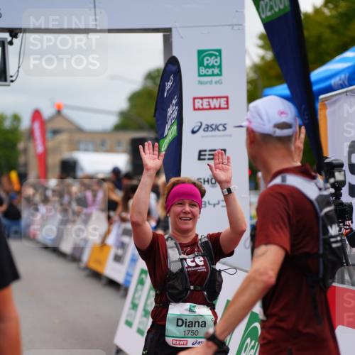 20.09.2026 - PSD Bank Halbmarathon LAZAROV Photography http://msf.ph/oto/10523324 20.09.2026 12:03:19 Ziel 1239, 1412, 1727, 1750, 2285, 2913, 4210 meine-sportfotos.de