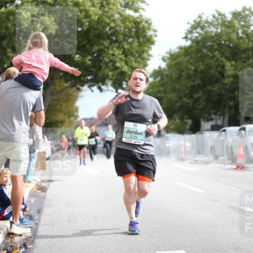 20.09.2026 - PSD Bank Halbmarathon Jannik Wohlers http://msf.ph/oto/10523376 20.09.2026 11:42:31 Laufen 2729 meine-sportfotos.de