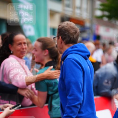 20.09.2026 - PSD Bank Halbmarathon LAZAROV Photography http://msf.ph/oto/10523407 20.09.2026 12:03:26 Ziel 1255, 1412, 2285, 2557, 2743 meine-sportfotos.de