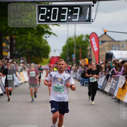 20.09.2026 - PSD Bank Halbmarathon LAZAROV Photography http://msf.ph/oto/10523448 20.09.2026 12:03:30 Ziel 1255, 1412, 1658, 2254, 2285, 2557, 2743, 3053 meine-sportfotos.de