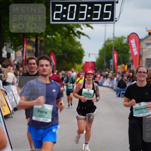 20.09.2026 - PSD Bank Halbmarathon LAZAROV Photography http://msf.ph/oto/10523482 20.09.2026 12:03:34 Ziel 1658, 2254, 2390, 2557, 2578, 2743, 2756, 3053, 3246 meine-sportfotos.de