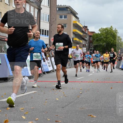 20.09.2026 - PSD Bank Halbmarathon J. Mangold http://msf.ph/oto/10523526 20.09.2026 12:01:54 Ziel 1585, 2486, 2489, 2865, 2881, 2947, 3007, 3135, 3179, 3485, 3704, 3705, 3793, 4167, 4574, 4719 meine-sportfotos.de