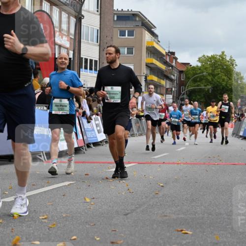 20.09.2026 - PSD Bank Halbmarathon J. Mangold http://msf.ph/oto/10523529 20.09.2026 12:01:55 Ziel 1585, 2486, 2489, 2865, 2881, 2947, 3007, 3135, 3179, 3458, 3536, 3557, 3704, 3705, 3793, 4167, 4574, 4719 meine-sportfotos.de