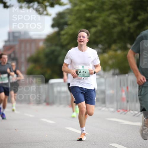 20.09.2026 - PSD Bank Halbmarathon Jannik Wohlers http://msf.ph/oto/10523570 20.09.2026 11:44:28 Laufen 1430, 2059 meine-sportfotos.de