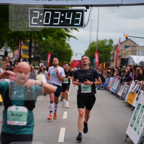 20.09.2026 - PSD Bank Halbmarathon LAZAROV Photography http://msf.ph/oto/10523589 20.09.2026 12:03:42 Ziel 1978, 2254, 2390, 2578, 2756, 3053, 3246, 3320, 3461, 3879, 3931 meine-sportfotos.de