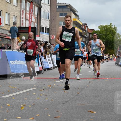 20.09.2026 - PSD Bank Halbmarathon J. Mangold http://msf.ph/oto/10523602 20.09.2026 12:01:59 Ziel 1072, 1585, 1926, 2486, 2489, 2865, 2947, 3179, 3458, 3536, 3557, 3704, 3705, 3793, 4068, 4167, 4574, 4719 meine-sportfotos.de