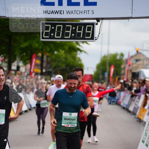 20.09.2026 - PSD Bank Halbmarathon LAZAROV Photography http://msf.ph/oto/10523682 20.09.2026 12:03:48 Ziel 1405, 1978, 2049, 2195, 2461, 3320, 3461, 3879, 3931, 4040, 4135 meine-sportfotos.de