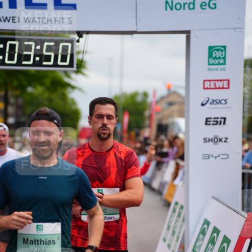 20.09.2026 - PSD Bank Halbmarathon LAZAROV Photography http://msf.ph/oto/10523693 20.09.2026 12:03:50 Ziel 1405, 1978, 2049, 2195, 2461, 3879, 3931, 4040, 4135 meine-sportfotos.de