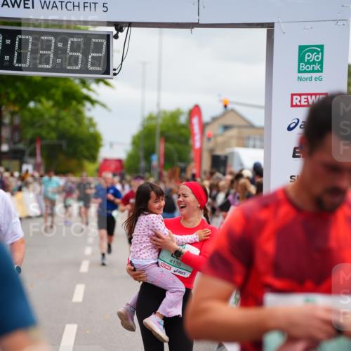 20.09.2026 - PSD Bank Halbmarathon LAZAROV Photography http://msf.ph/oto/10523698 20.09.2026 12:03:51 Ziel 1299, 1405, 1978, 2049, 2195, 2461, 3879, 3931, 4040, 4135 meine-sportfotos.de