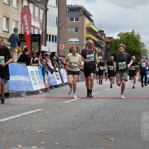 20.09.2026 - PSD Bank Halbmarathon J. Mangold http://msf.ph/oto/10523744 20.09.2026 12:02:14 Ziel 1126, 1250, 1340, 1403, 1486, 1497, 2077, 2088, 2395, 2968, 4114, 4115, 4485, 4580, 4794 meine-sportfotos.de