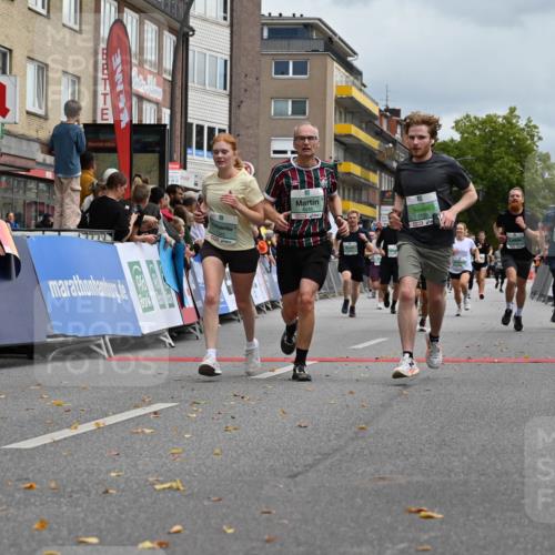20.09.2026 - PSD Bank Halbmarathon J. Mangold http://msf.ph/oto/10523756 20.09.2026 12:02:14 Ziel 1126, 1250, 1340, 1403, 1486, 1497, 2077, 2088, 2395, 2968, 4114, 4115, 4485, 4580, 4794 meine-sportfotos.de