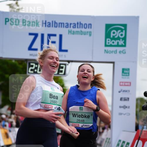 20.09.2026 - PSD Bank Halbmarathon LAZAROV Photography http://msf.ph/oto/10523767 20.09.2026 12:04:03 Ziel 1299, 1874, 2250, 2362, 2648, 2660, 3363, 3795, 4675, 4784 meine-sportfotos.de