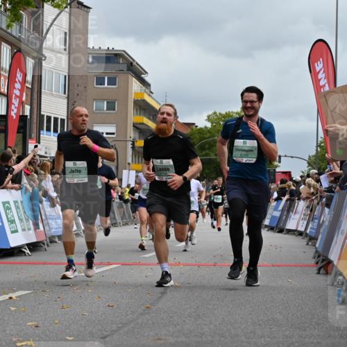20.09.2026 - PSD Bank Halbmarathon J. Mangold http://msf.ph/oto/10523790 20.09.2026 12:02:17 Ziel 1126, 1250, 1340, 1403, 1486, 1497, 1507, 1586, 2088, 2395, 2817, 2818, 2968, 3240, 4114, 4115, 4485, 4580, 4794 meine-sportfotos.de