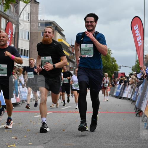 20.09.2026 - PSD Bank Halbmarathon J. Mangold http://msf.ph/oto/10523799 20.09.2026 12:02:18 Ziel 1126, 1250, 1340, 1403, 1497, 1507, 1586, 2088, 2395, 2817, 2818, 2968, 3240, 4114, 4115, 4485, 4580 meine-sportfotos.de
