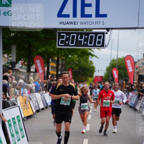 20.09.2026 - PSD Bank Halbmarathon LAZAROV Photography http://msf.ph/oto/10523839 20.09.2026 12:04:08 Ziel 1728, 1840, 1874, 2250, 2362, 2422, 2648, 2660, 3659, 4322, 4636, 4675, 4784 meine-sportfotos.de