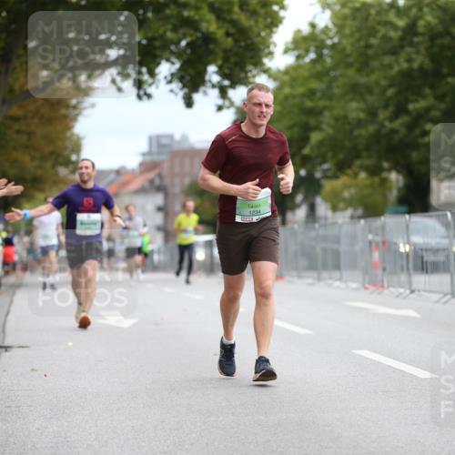 20.09.2026 - PSD Bank Halbmarathon Jannik Wohlers http://msf.ph/oto/10523861 20.09.2026 11:46:38 Laufen 1234 meine-sportfotos.de
