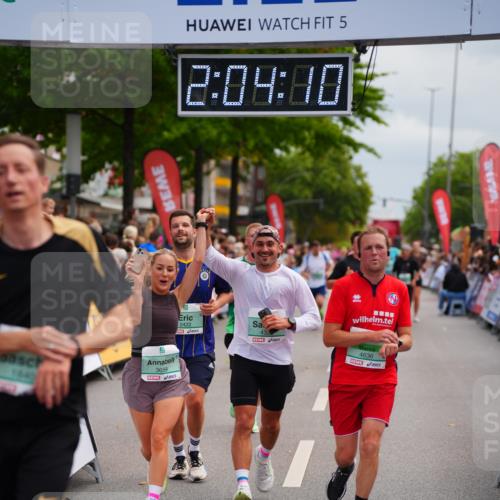 20.09.2026 - PSD Bank Halbmarathon LAZAROV Photography http://msf.ph/oto/10523863 20.09.2026 12:04:10 Ziel 1728, 1840, 1874, 2250, 2362, 2422, 2827, 3659, 3923, 4322, 4636, 4784 meine-sportfotos.de
