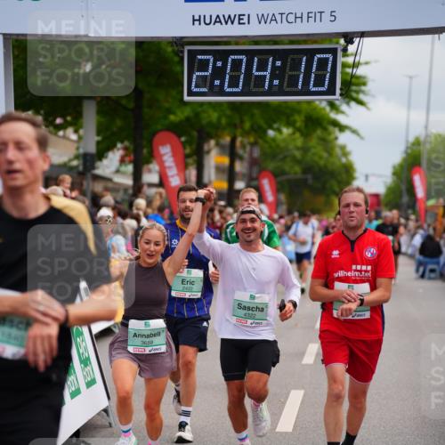 20.09.2026 - PSD Bank Halbmarathon LAZAROV Photography http://msf.ph/oto/10523873 20.09.2026 12:04:10 Ziel 1728, 1840, 1874, 2250, 2362, 2422, 2827, 3659, 3923, 4322, 4636, 4784 meine-sportfotos.de