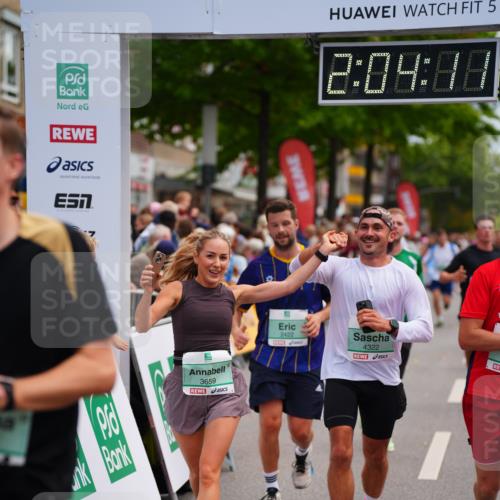 20.09.2026 - PSD Bank Halbmarathon LAZAROV Photography http://msf.ph/oto/10523880 20.09.2026 12:04:10 Ziel 1728, 1840, 1874, 2250, 2362, 2422, 2827, 3659, 3923, 4322, 4636, 4784 meine-sportfotos.de