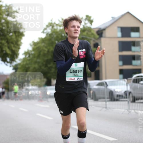 20.09.2026 - PSD Bank Halbmarathon Jannik Wohlers http://msf.ph/oto/10523881 20.09.2026 11:46:52 Laufen 3562 meine-sportfotos.de
