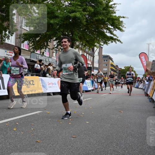 20.09.2026 - PSD Bank Halbmarathon J. Mangold http://msf.ph/oto/10523890 20.09.2026 12:02:32 Ziel 1247, 1665, 1718, 1895, 2084, 2089, 2105, 2788, 3109, 3310, 3332, 3354, 3609, 4547, 4565, 4568 meine-sportfotos.de